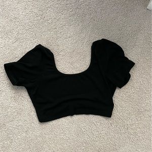 SHORT SLEEVE BRA TOP